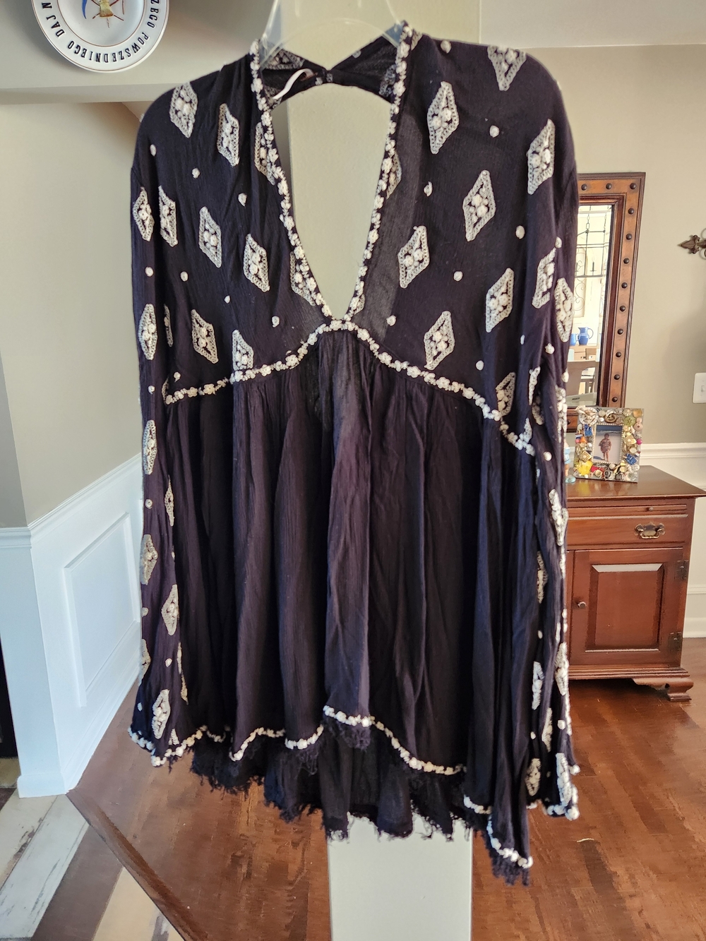 Free People  Embroidered Deep V Black Women's Top Size L